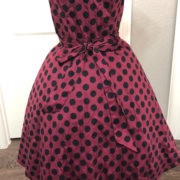 ⚠️Vintage 1950s Burgundy Polka Dot Dress - Picture 7 of 8